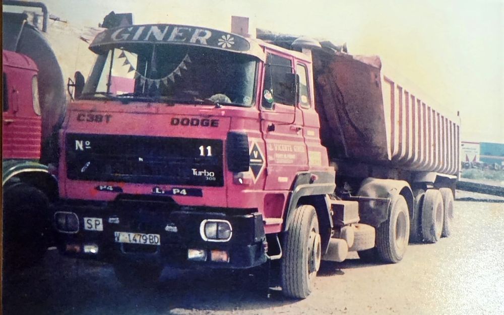 Camión Dodge Turbo Nº11 de Ginersa